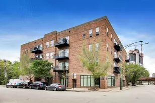 647 N Green St, Chicago, IL 60642 - Photo 27