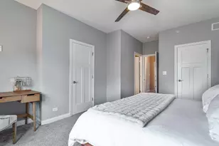 624 Parkside Ct, Libertyville, IL 60048 - Photo 13