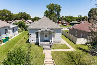 308 W Lincoln Avenue, Streator, IL 61364 - Photo 1