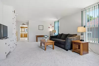 308 W Lincoln Avenue, Streator, IL 61364 - Photo 9