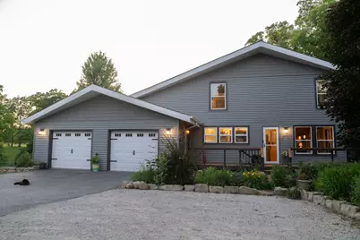 2796 US Highway 51 Highway, Clifton, IL 61727 - Photo 5