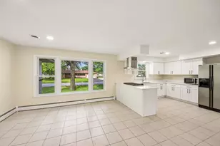 15725 New England Ave, Tinley Park, IL 60477 - Photo 13