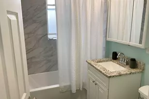 2105 Highland Ave, Berwyn, IL 60402 - Photo 17