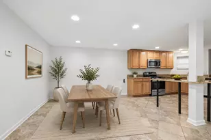 1416 W Carmen Ave, Chicago, IL 60640 - Photo 9