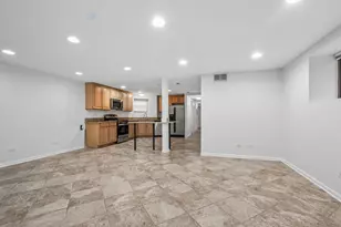 1416 W Carmen Ave, Chicago, IL 60640 - Photo 5