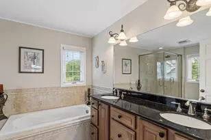 687 Rose Ln, Bartlett, IL 60103 - Photo 19