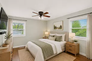 111 S Bartlett Rd, Streamwood, IL 60107 - Photo 9
