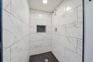 2524 W 45th St, Chicago, IL 60632 - Photo 17