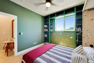 2437 W Foster Avenue #202, Chicago, IL 60625 - Photo 25