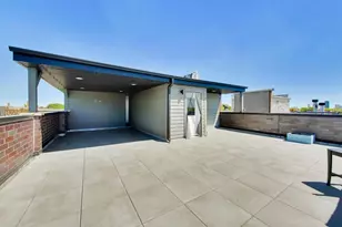 2437 W Foster Ave, Chicago, IL 60625 - Photo 37
