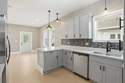 183 N Cleveland Avenue, Bradley, IL 60915 - Photo 11