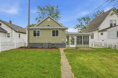 183 N Cleveland Avenue, Bradley, IL 60915 - Photo 3