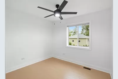 183 N Cleveland Avenue, Bradley, IL 60915 - Photo 17