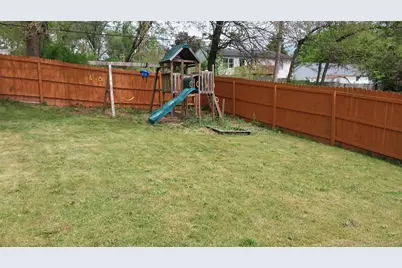 5420 Hillside Drive, McHenry, IL 60050 - Photo 3