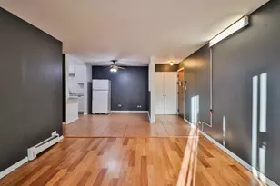 1085 Valley Ln, Hoffman Estates, IL 60169 - Photo 7