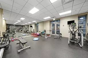 700 N Larrabee St, Chicago, IL 60654 - Photo 17