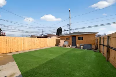 6559 S Kedvale Avenue, Chicago, IL 60629 - Photo 3