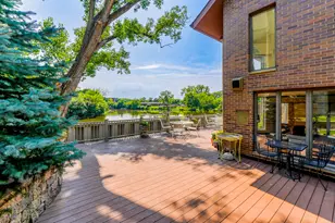 1210 Hawthorne Ln, Hinsdale, IL 60521 - Photo 5