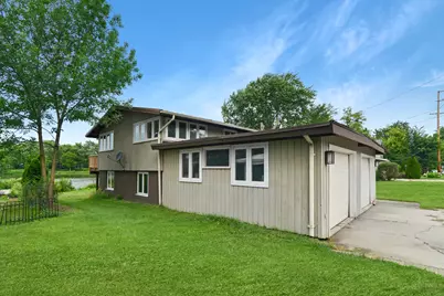 1627 Riverside Avenue, Saint Charles, IL 60174 - Photo 47
