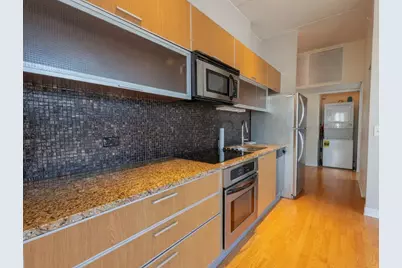 650 W Wayman Avenue #705, Chicago, IL 60661 - Photo 3
