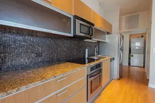 650 W Wayman Ave, Chicago, IL 60661 - Photo 3