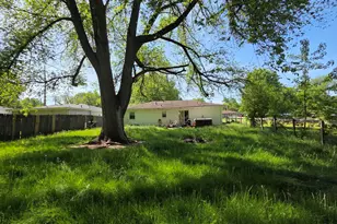 44 Marquette Rd, Machesney Park, IL 61115 - Photo 13