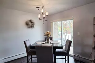 1217 S Old Wilke Rd, Arlington Heights, IL 60005 - Photo 17