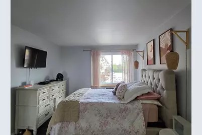 1217 S Old Wilke Road #201, Arlington Heights, IL 60005 - Photo 15