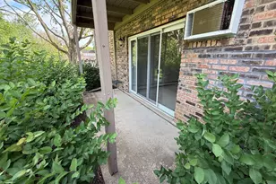 9S220 Lake Dr, Willowbrook, IL 60527 - Photo 13