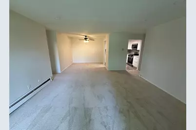 9S220 Lake Drive #16A-102, Willowbrook, IL 60527 - Photo 7