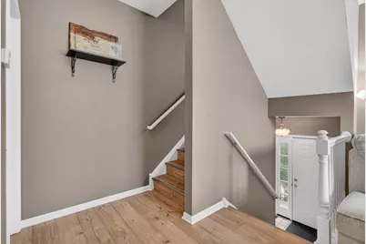 1105 Village Center Parkway #8, Aurora, IL 60506 - Photo 5