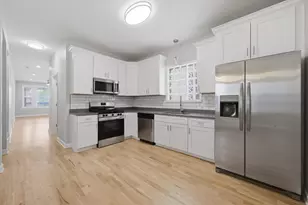 1249 W 73rd Pl, Chicago, IL 60636 - Photo 7