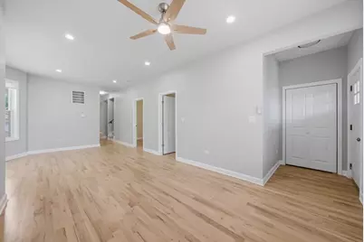 1249 W 73rd Place, Chicago, IL 60636 - Photo 5