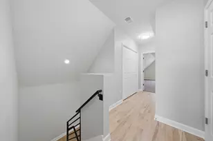 1249 W 73rd Pl, Chicago, IL 60636 - Photo 17