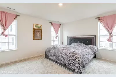 8424 Stillwater Road, Wonder Lake, IL 60097 - Photo 11