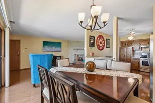 16518 Crescent Ave, Tinley Park, IL 60477 - Photo 9