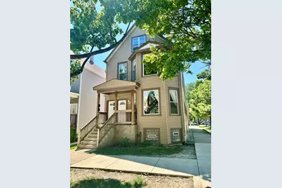 3258 N Ridgeway Avenue, Chicago, IL 60618 - Photo 1
