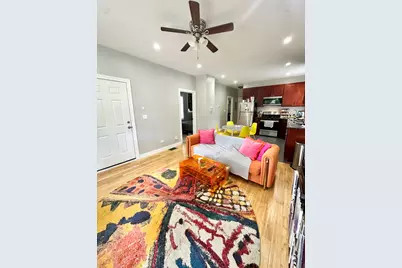 3258 N Ridgeway Avenue, Chicago, IL 60618 - Photo 7