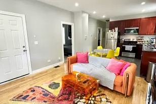 3258 N Ridgeway Ave, Chicago, IL 60618 - Photo 7
