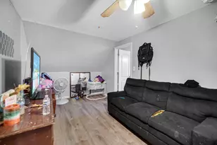 2213 N Kildare Ave, Chicago, IL 60639 - Photo 11