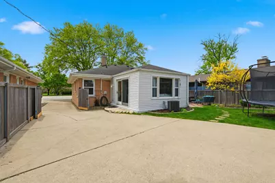 1114 Devon Avenue, Park Ridge, IL 60068 - Photo 25