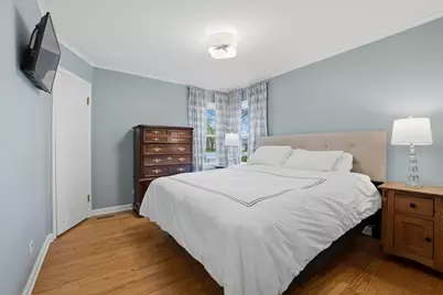 1114 Devon Avenue, Park Ridge, IL 60068 - Photo 11