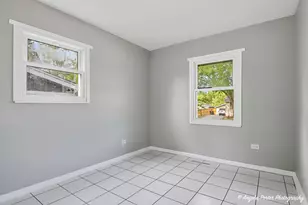 410 Willow Rd, Wauconda, IL 60084 - Photo 15