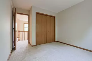 3191 Village Green Dr, Aurora, IL 60504 - Photo 29