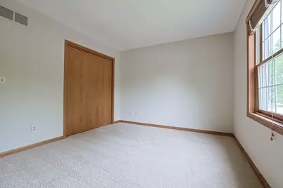 3191 Village Green Drive, Aurora, IL 60504 - Photo 33