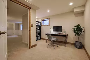 3191 Village Green Dr, Aurora, IL 60504 - Photo 39