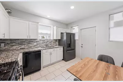 6406 S Maplewood Avenue, Chicago, IL 60629 - Photo 3