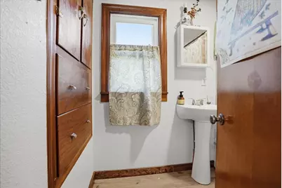 208 4th Street, Anchor, IL 61720 - Photo 15