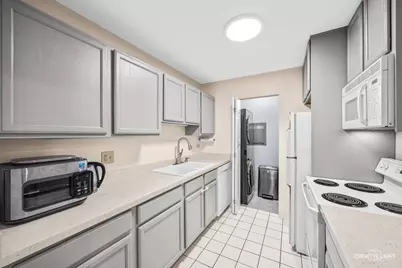 820 N Lakeside Drive #1C, Vernon Hills, IL 60061 - Photo 11