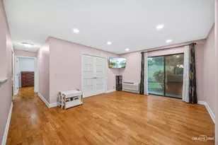 820 N Lakeside Dr, Vernon Hills, IL 60061 - Photo 5